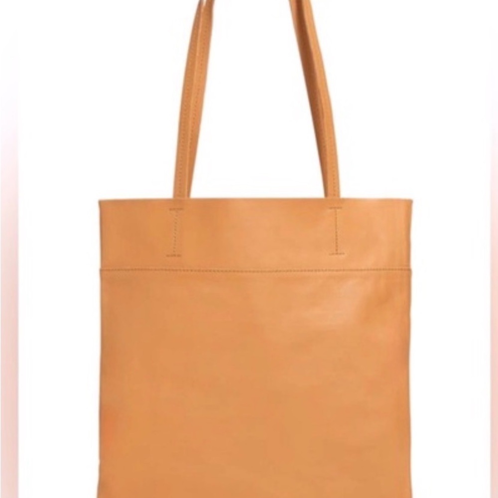 Madewell magazine Elegant Tan Leather Tote Bag